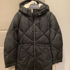 Levi's Diamond Quilted Water Resistant Parka, size M